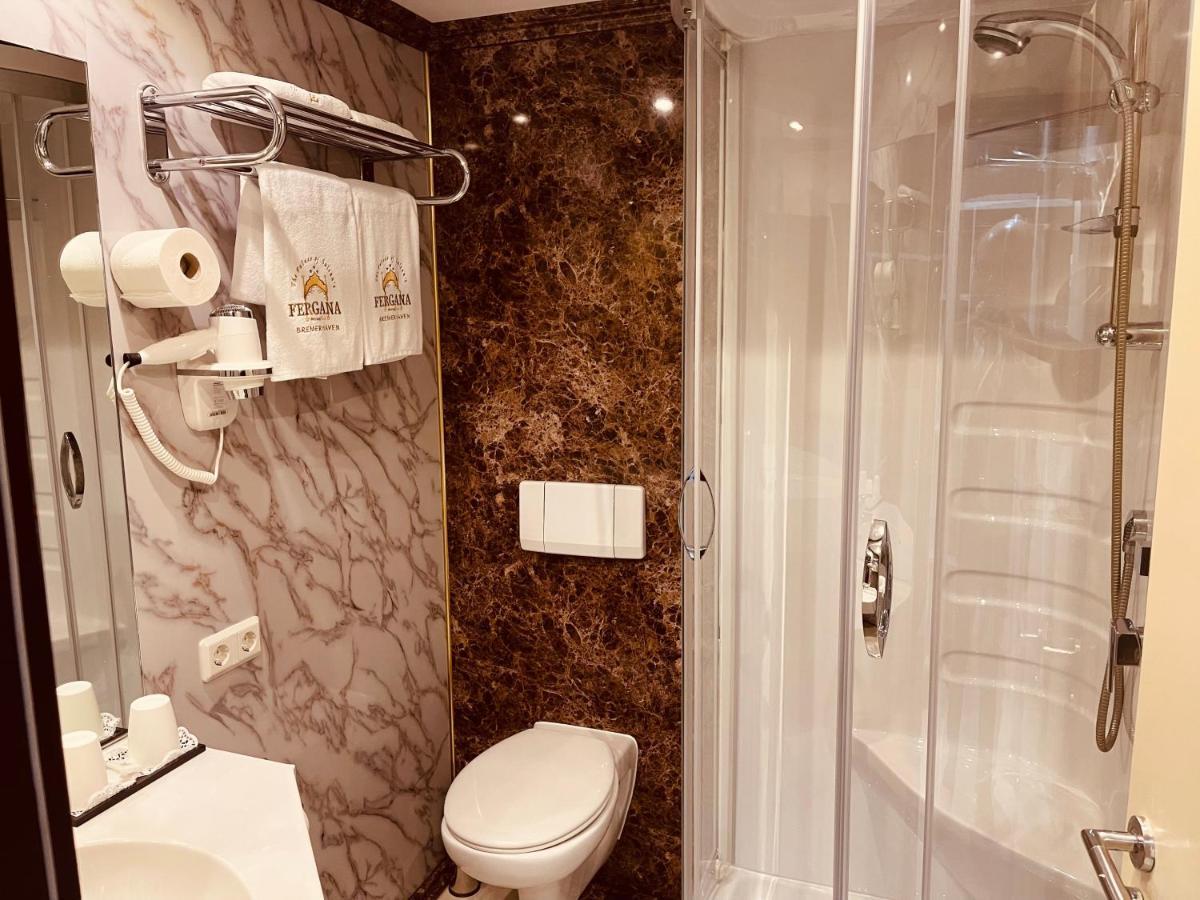 Fergana Uebersee Hotel Бремерхафен Экстерьер фото